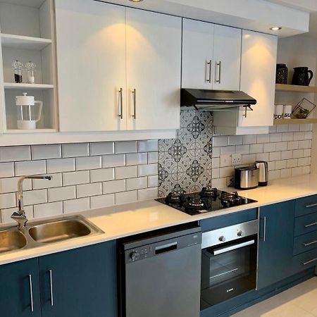 Oyster Lagoon Villa - Luxurious 2 Bed Apartment In 나이스나 외부 사진