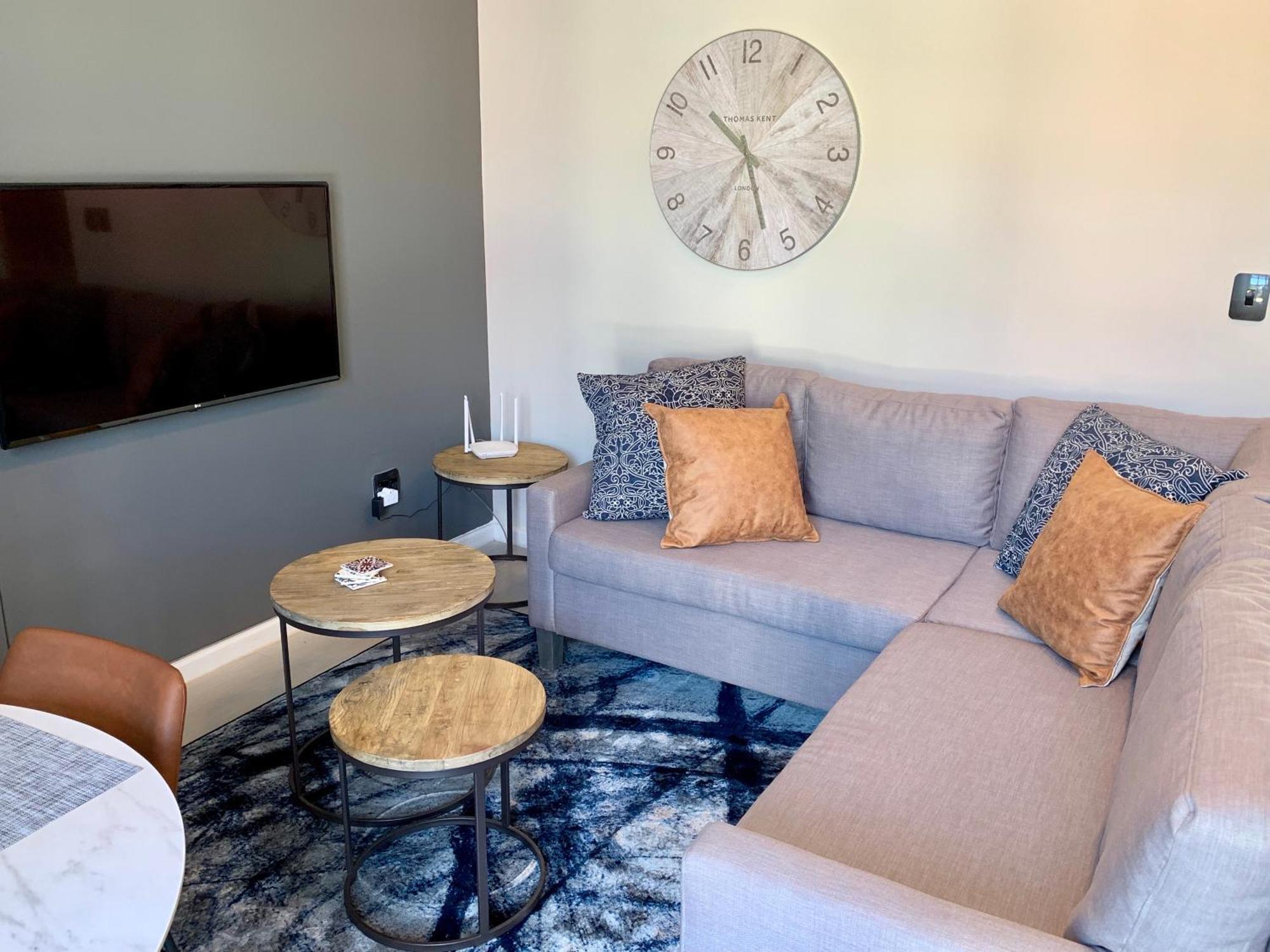 Oyster Lagoon Villa - Luxurious 2 Bed Apartment In 나이스나 외부 사진