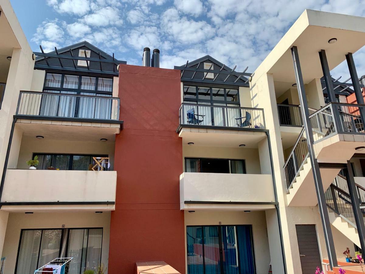 Oyster Lagoon Villa - Luxurious 2 Bed Apartment In 나이스나 외부 사진