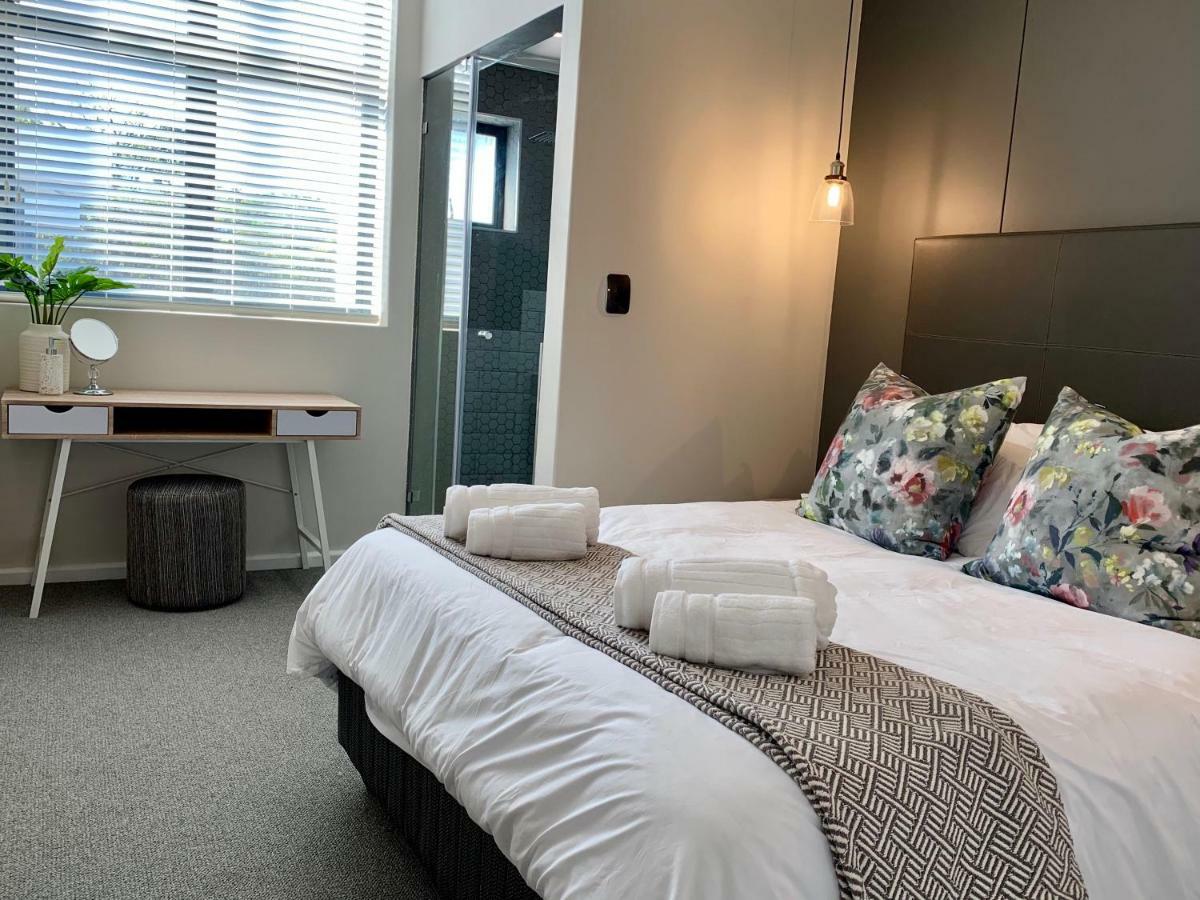 Oyster Lagoon Villa - Luxurious 2 Bed Apartment In 나이스나 외부 사진