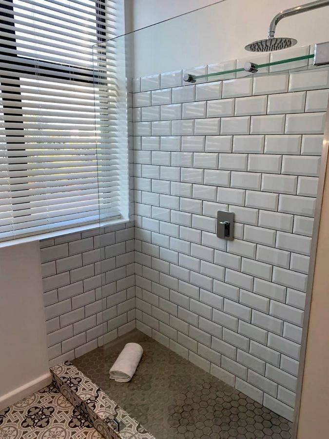 Oyster Lagoon Villa - Luxurious 2 Bed Apartment In 나이스나 외부 사진