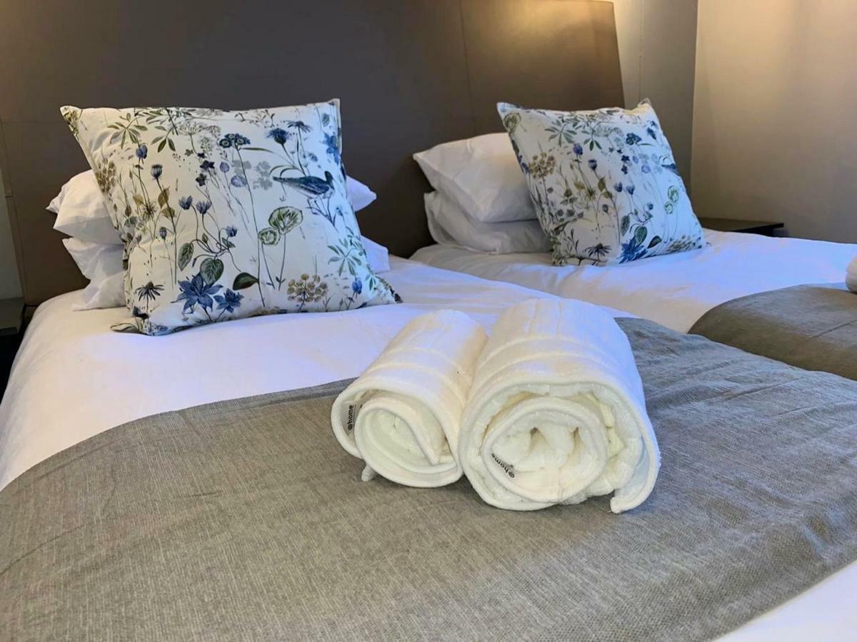 Oyster Lagoon Villa - Luxurious 2 Bed Apartment In 나이스나 외부 사진