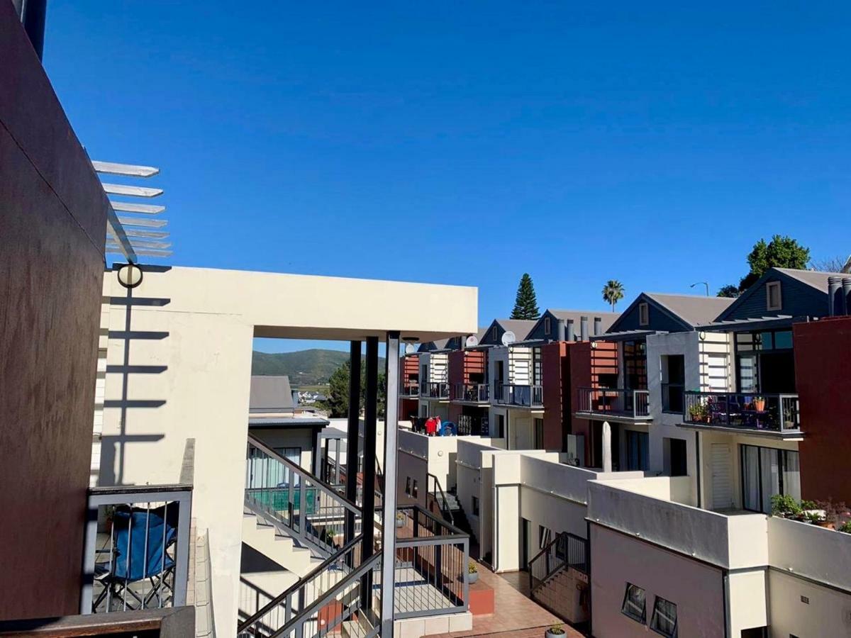 Oyster Lagoon Villa - Luxurious 2 Bed Apartment In 나이스나 외부 사진